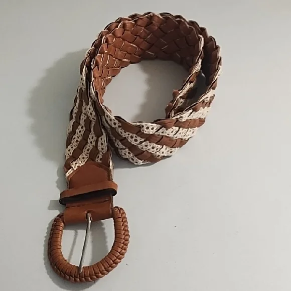 Elegant Woven Carmel Brown and Cream Crochet Woven Wide Belt - Picture 11 of 11